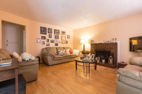 2633 California Ave, Carmichael, CA 95608 photo 9