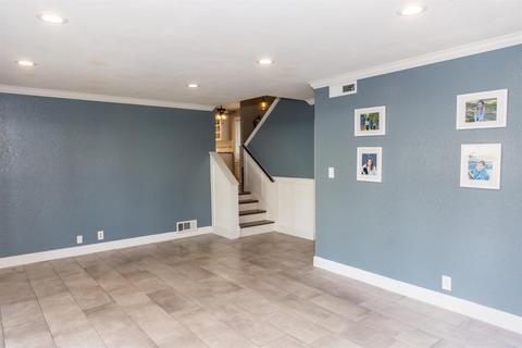 808 Placer Ave, Manteca, CA 95336 photo 9