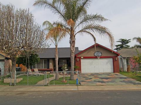 2017 Scotch Pine Dr, Modesto, CA 95351 photo 1