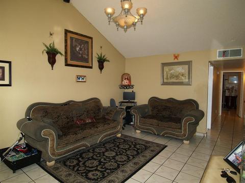 2017 Scotch Pine Dr, Modesto, CA 95351 photo 9