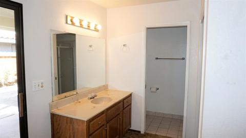 912 Arambel Dr, Patterson, CA 95363 photo 12