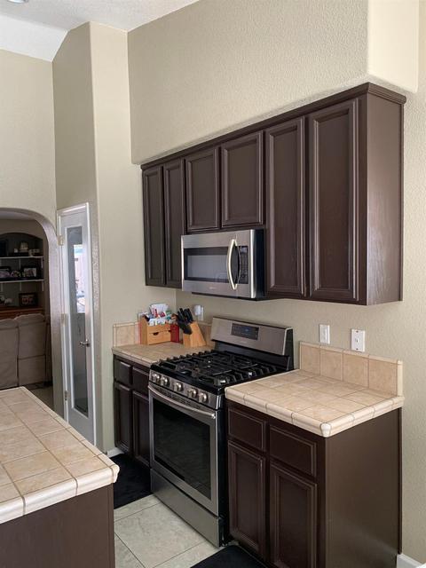 3899 Belleza Dr, Ceres, CA 95307 photo 4