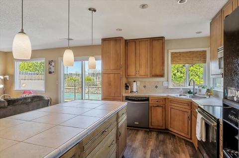839 Nottingham Dr, Manteca, CA 95336 photo 6