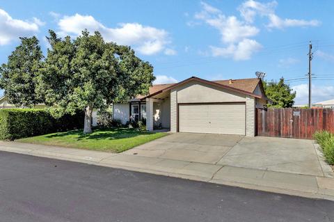 839 Nottingham Dr, Manteca, CA 95336 photo 1