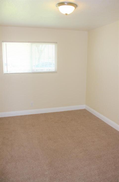 1617 Robertson Rd, Modesto, CA 95351 photo 5
