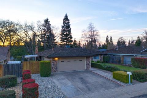2025 Gunn Rd, Carmichael, CA 95608 photo 2