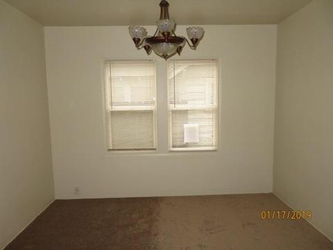 43 E Noble St, Stockton, CA 95204 photo 5