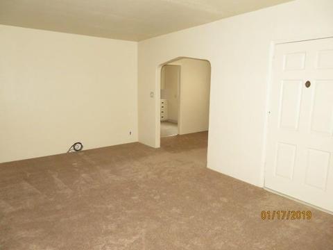 43 E Noble St, Stockton, CA 95204 photo 7