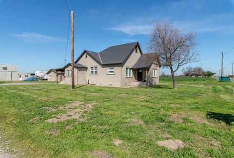 9133 Washington Rd, Hilmar, CA 95324 photo 2
