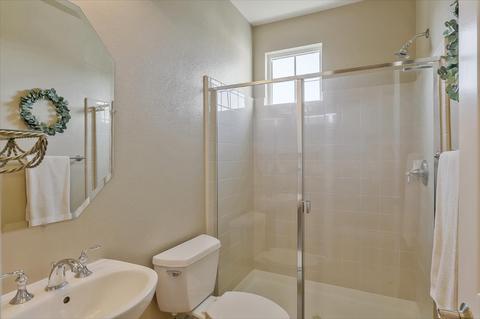 2537 Beaufort Dr, Modesto, CA 95355 photo 8