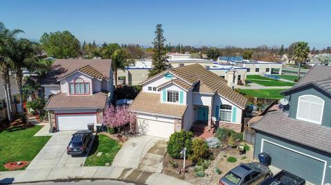 211 King Arthur Ct, Tracy, CA 95376 photo 2