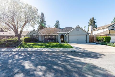 1871 Smith Dr, Turlock, CA 95382 photo 3