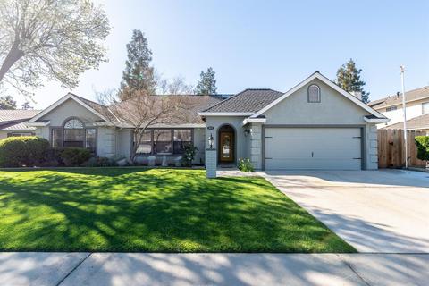 1871 Smith Dr, Turlock, CA 95382 photo 2