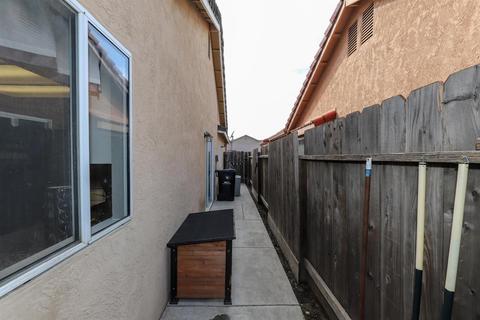 1828 Charles St, Hughson, CA 95326 photo 30