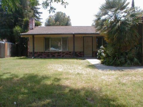 1016 W Union Ave, Modesto, CA 95356 photo 1