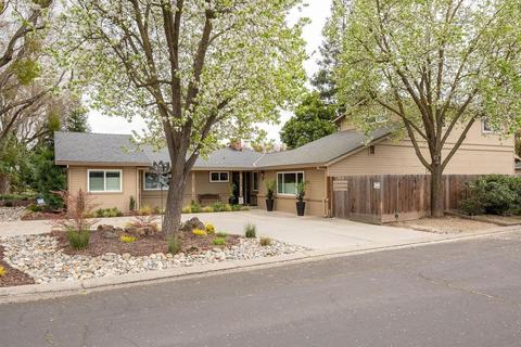 1124 Cornell Ave, Modesto, CA 95350 photo 2