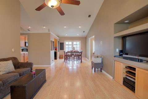 553 Westfield Pl, Patterson, CA 95363 photo 5