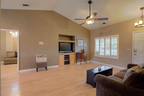 553 Westfield Pl, Patterson, CA 95363 photo 8
