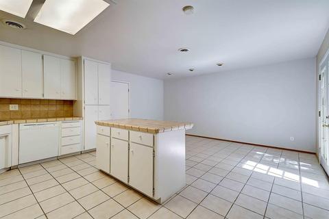 328 Rainier Dr, Lodi, CA 95242 photo 1