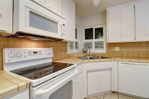 328 Rainier Dr, Lodi, CA 95242 photo 5