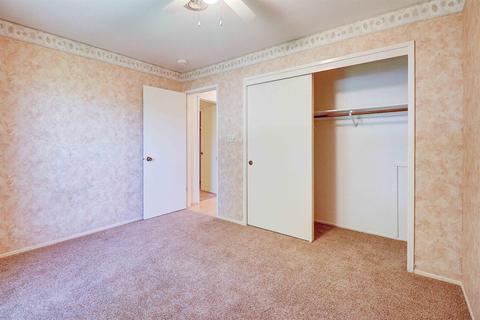 328 Rainier Dr, Lodi, CA 95242 photo 17