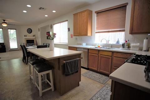 2317 Lovers Point Ln, Modesto, CA 95356 photo 5