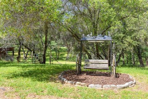 1380 Lower Lake Dr, Placerville, CA 95667 photo 3