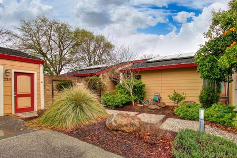 235 Ipanema Pl, Davis, CA 95616 photo 2