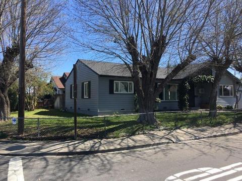 706 Sequoia Ave, Manteca, CA 95337 photo 1