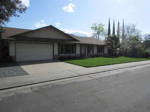 2820 Sapphire Dr, Modesto, CA 95355 photo 2