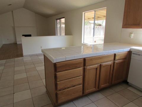 2820 Sapphire Dr, Modesto, CA 95355 photo 9