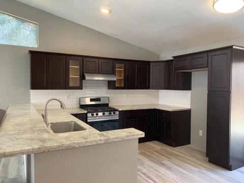 424 Beufort Ct, Modesto, CA 95357 photo 6