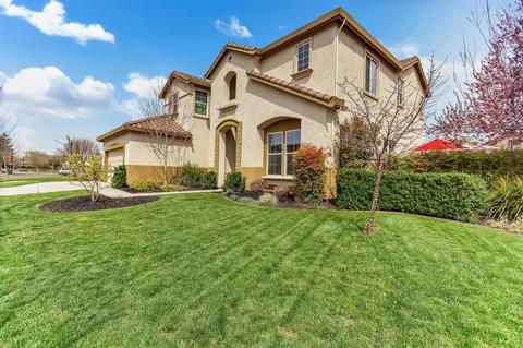 1653 Vasconcellos Way, Turlock, CA 95382 photo 2