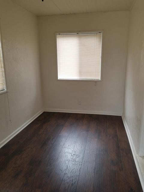 1233 Nadine Ave, Modesto, CA 95351 photo 2