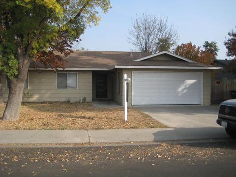 1212 Yellowstone Ave, Modesto, CA 95358 photo 2