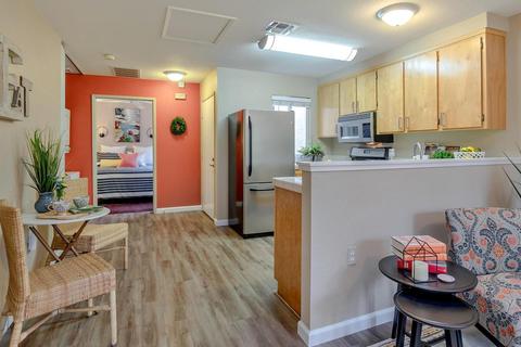 1707 Olympic Dr #12, Davis, CA 95616 photo 4