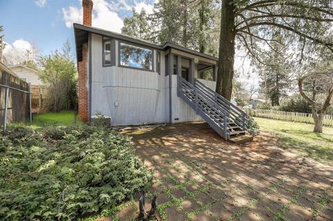34 S Auburn St, Colfax, CA 95713 photo 1