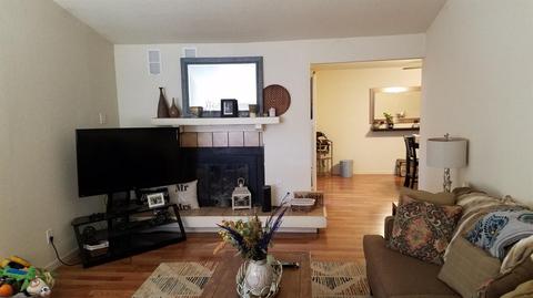 6039 Hilltop Dr, Carmichael, CA 95608 photo 4