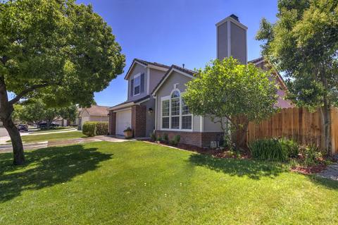 986 Lourence Dr, Tracy, CA 95376 photo 2