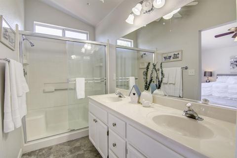986 Lourence Dr, Tracy, CA 95376 photo 32