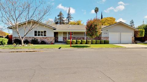1078 Suess Ct, Manteca, CA 95337 photo 1