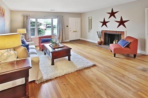222 Acacia St, Tracy, CA 95376 photo 5