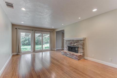 2639 Macgregor Ct, Modesto, CA 95350 photo 2