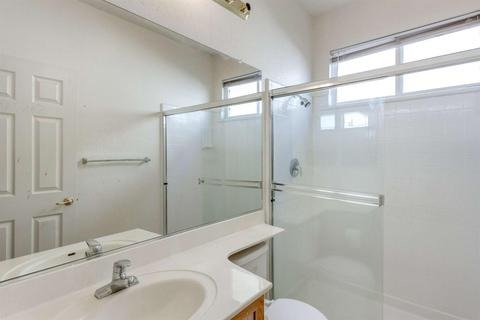 4385 Oakridge Dr, Tracy, CA 95377 photo 10