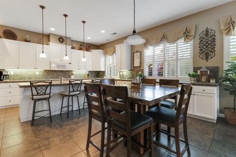519 W Santos Ave, Ripon, CA 95366 photo 15