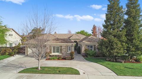 519 W Santos Ave, Ripon, CA 95366 photo 1