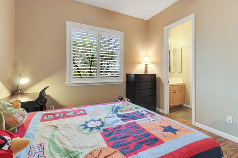 519 W Santos Ave, Ripon, CA 95366 photo 52
