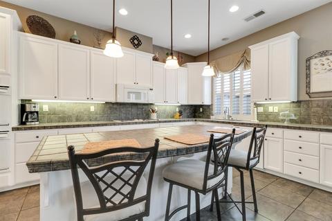 519 W Santos Ave, Ripon, CA 95366 photo 14