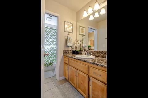 806 La Coruno St, Davis, CA 95618 photo 19