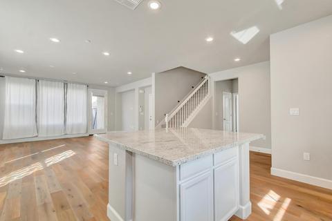1715 Spring St, Davis, CA 95616 photo 6